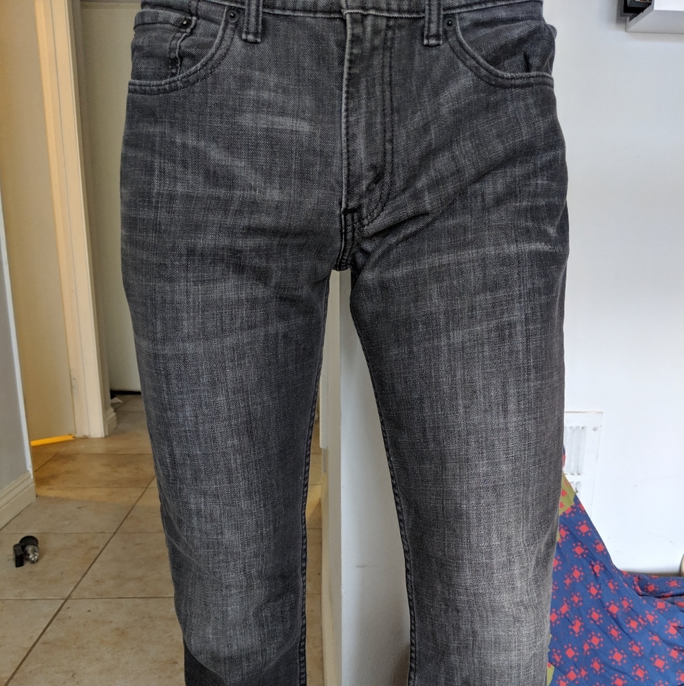 Stone washed Levi 511 33 x 32